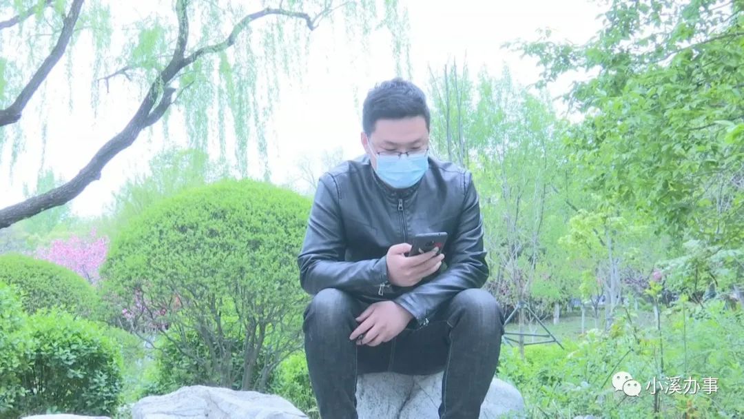 DƬ